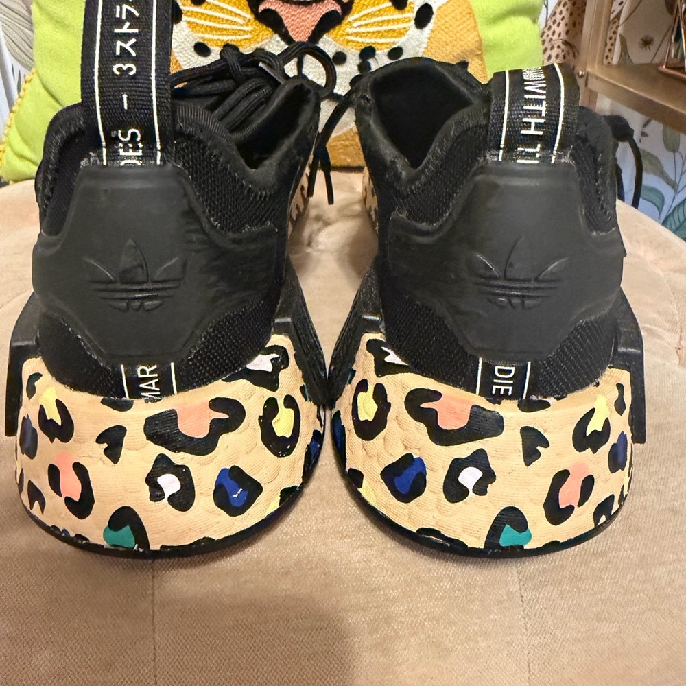 Adidas NMD R1 Black Sneakers with Colorful Leopard Sole - Picture 4 of 5